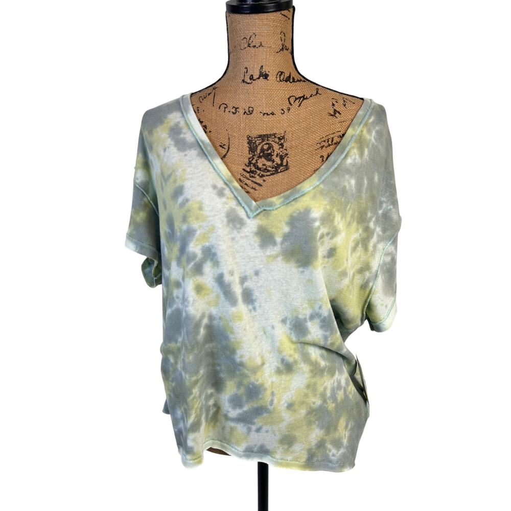 Outer Banks Netflix Wardrobe Free People All Mine Tie Dye Tee Tshirt NWT XS